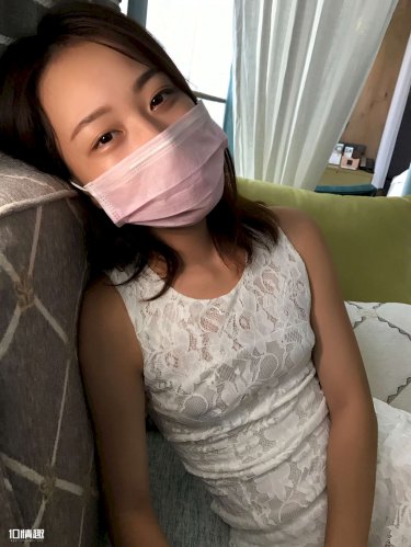 美女和帅哥一直亲大胸